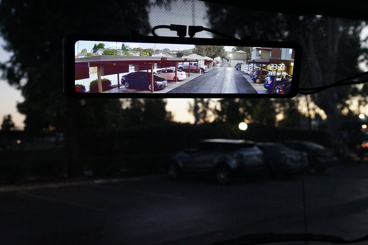 Electronic Rear-view Mirror